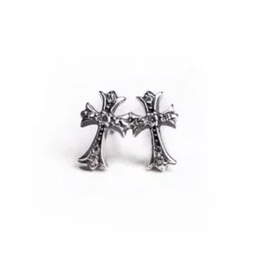 CH Cross Baby Fat Stud Oorbellen met pavé-diamant