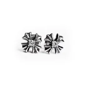 CH Plus oorbellen met diamanten