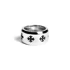 CH Plus Ring met brede band CH Plus Ring met brede band