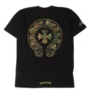 Chrome Hearts T-shirt met camouflageprint, Cemetery Cross en zak Chrome Hearts T-shirt met camouflageprint, Cemetery Cross en zak